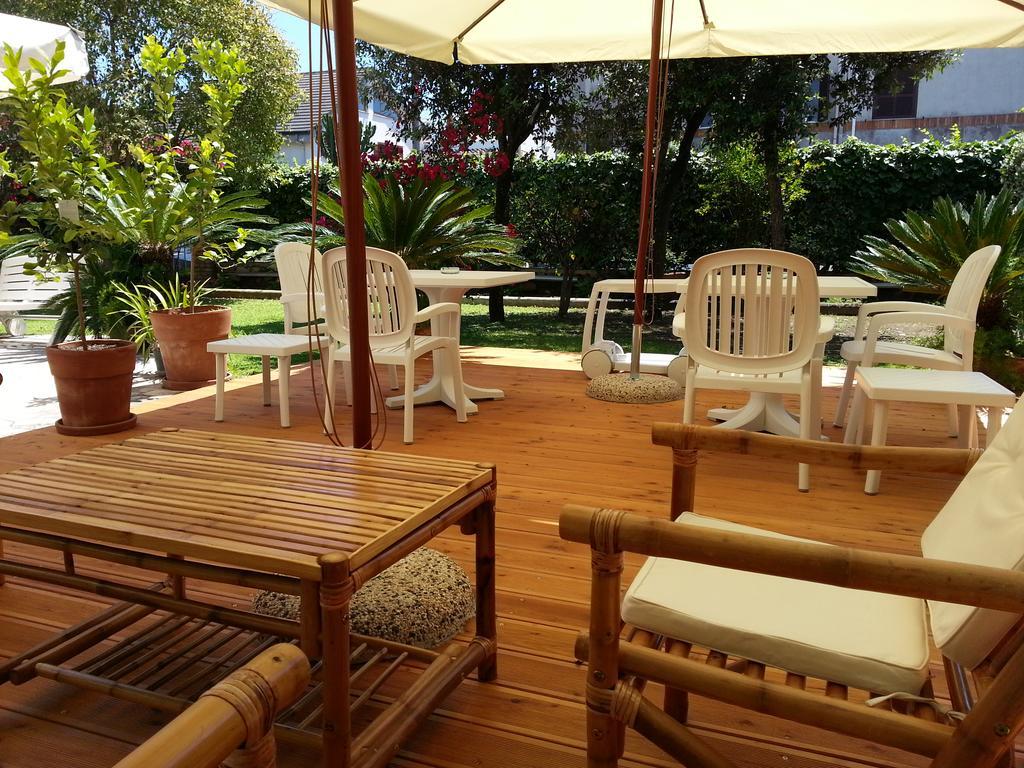 B&B Villa Fantasia กาเอตา ภายนอก รูปภาพ